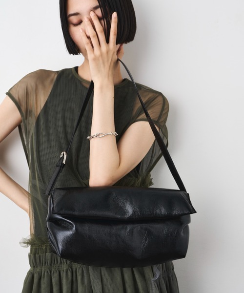 LE VERNIS ルベルニ　ミニアーバンバッグ　かごバッグ セール】LE VERNIS(ル・ベルニ)Frill basket bag（ハンドバッグ