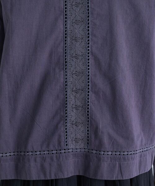 ADIEU TRISTESSE キルティング刺繍ブラウス　ブルー ADIEU TRISTESSE キルティング刺繍ブラウス ブルー ADIEU TRISTESSE