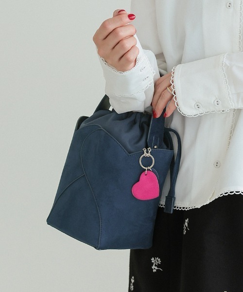 DONOBAN（ドノバン） ショルダーバッグ バッグ ハートカットスエード