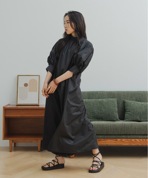 「HANNE」 長袖ワンピース フリー カーキ レディース_画像2