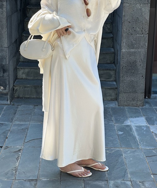 ホワイト サテンロングスカート LOWO スカート サテンスカート ロング 秋 冬 Aライン : ZOZOTOWN Yahoo