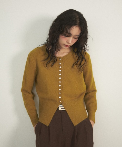 Shelly island（シェリーアイランド） ニット セーター ゴールドボタン