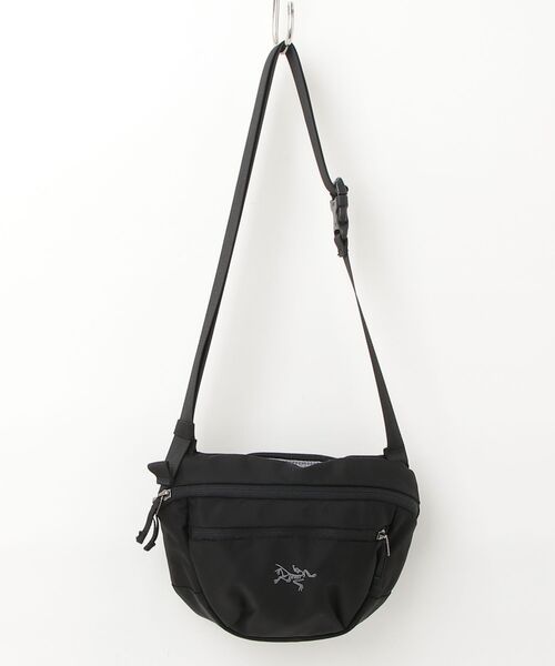 ARC'TERYX（アークテリクス） 刺繍ショルダーバッグ - ブラック