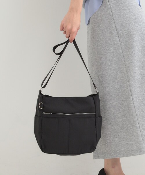 SHOO・LA・RUE（シューラルー） ショルダーバッグ バッグ 「撥水/軽量