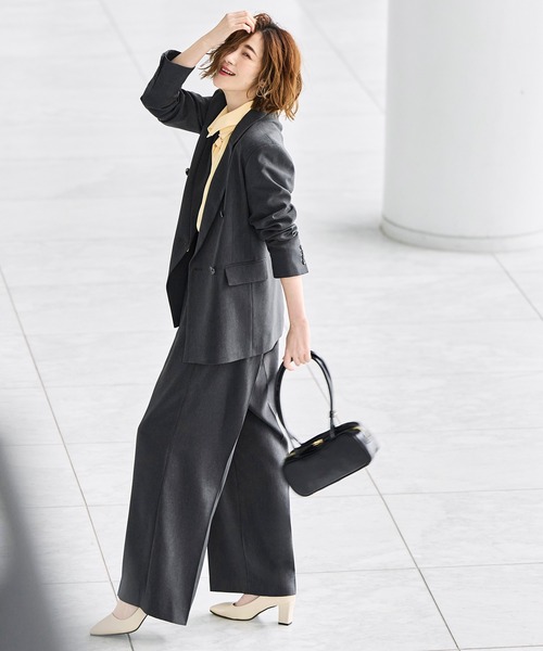 マニッシュパンツスーツ（レディーススーツ、フォーマル