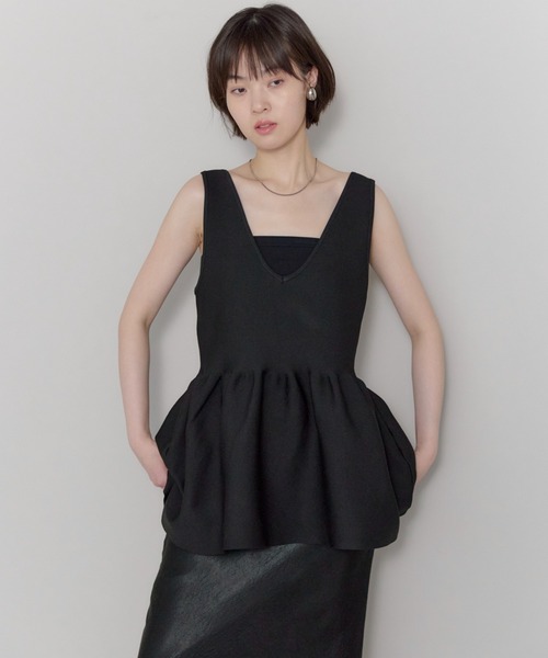 leimn タンクトップ ノースリーブ 2WAYペプラムVネックニット