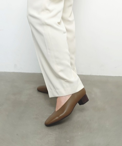 ノイエディフュージョン（neue diffusion）/スクエアトゥパンプス / ND24044 neue diffusion（ノイエ ディフュージョン） パンプス スクエアトゥ