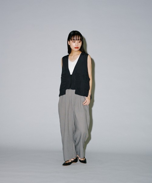 ベスト ジレ 「MAGASIN DE MODE Onjna」Short tactical vest / ショートタクティカルベスト trc レディース MAGASIN DE MODE Onjna ベスト ジレ 「MAGASIN Onjna」Short