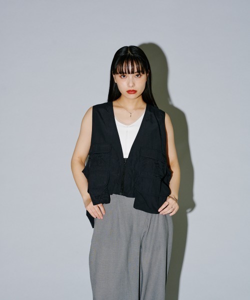 terrace ベスト ジレ ナイロン ショート丈タクティカルベスト