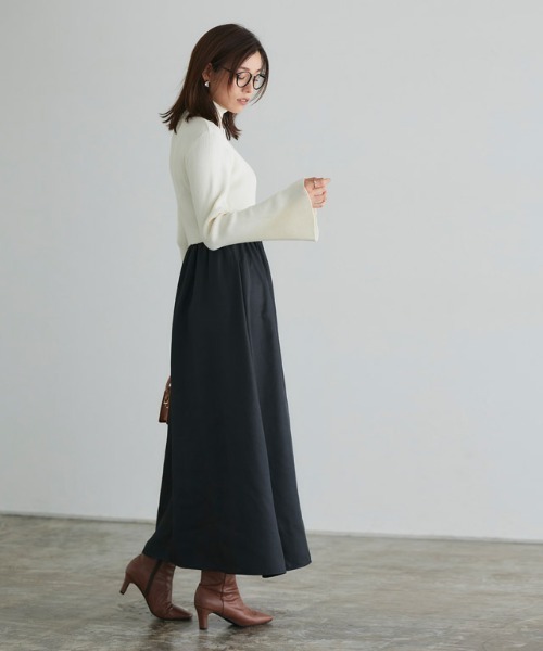 Pierrot（ピエロ） ワンピース タートルネックフレアスリーブ