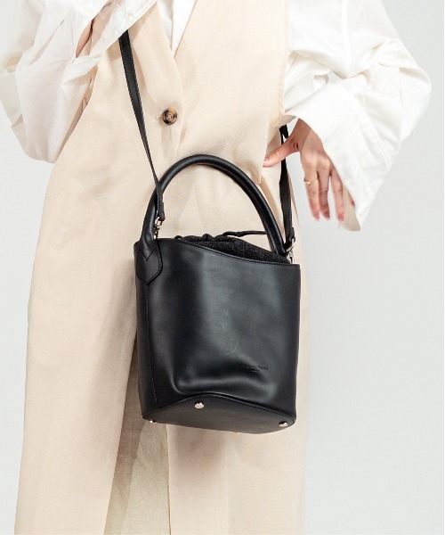 【値下げ】ペレッテリアベネタ ショルダーバッグ PELLETTERIA VENETA（ペレッテリアベネタ） ショルダーバッグ バッグ