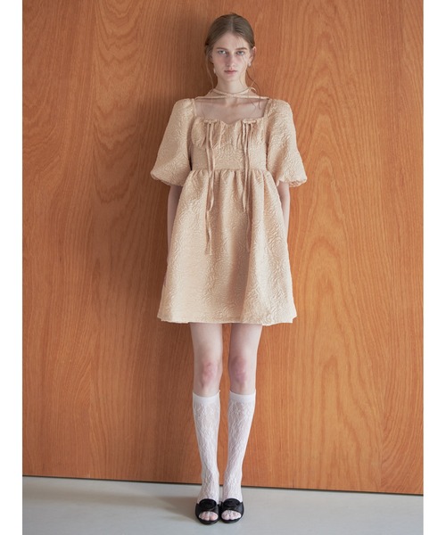 etre loin（エトルワン） ワンピース Rose embossed mini dress