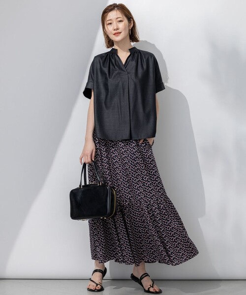 今季 2025✨23区 ドライスラブストレッチ スキッパーブラウス 44 極美品 23区 ブラウス シャツ 「接触冷感/UVカット」ドライスラブ