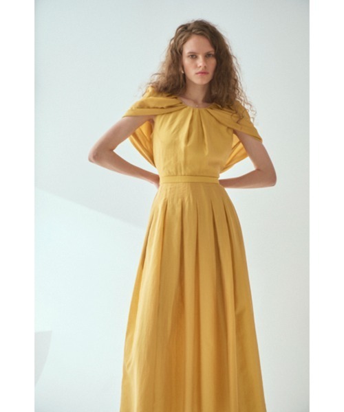 Estella.K ワンピース Lizzie Dress バルーンケープカットアウトドレス