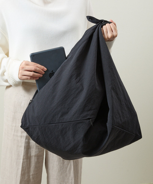 バッグ SLOW WRAP BAG span nylon-wrap bag L- | SLOW - スロウ 公式サイト | 革製のバッグ
