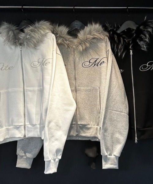 パーカー 裏起毛ファーフード刺繍ロゴダブルジップパーカー/ファー付き