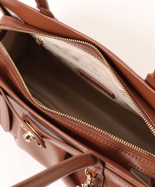 CHARLES ＆ KEITH（チャールズ&キース） トートバッグ Isolde イゾルデ