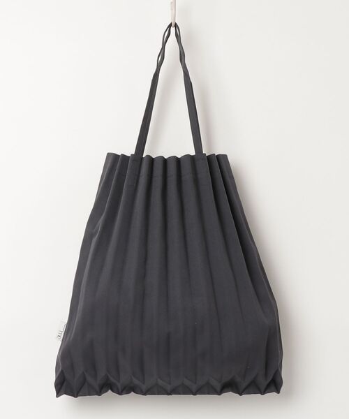 「me by ISSEY MIYAKE」 トートバッグ - グレー レディース_画像2