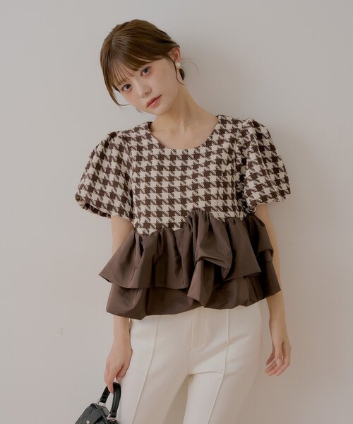 【SALON by Chico】 パフスリーブ裾バルーンブラウス　ブラウン Chico（チコ） ブラウス シャツ 「SALON by Chico」パフスリーブ裾