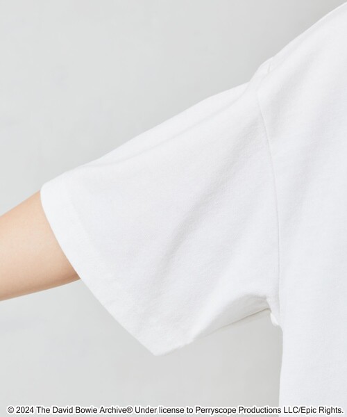 (アンプリファイド) Amplified オフィシャル商品 レディース デヴィッド・ボウイ Tシャツ Cigarette 半袖 カットソー Amazon | [Amplified] David Bowie T Shirt To The Moon 新しい
