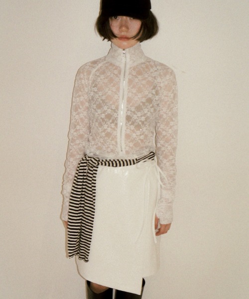 GLITTER LACE TOPS / ハーフジップ ラメレーストップス（Tシャツ