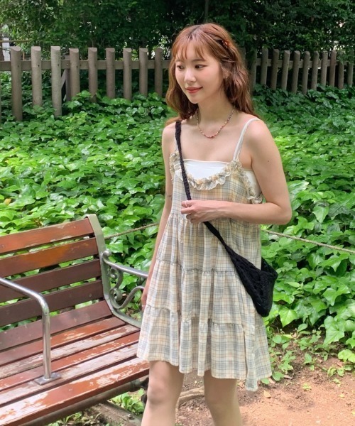 ワンピース 「春夏新作」チェックフリルティアードキャミミニ