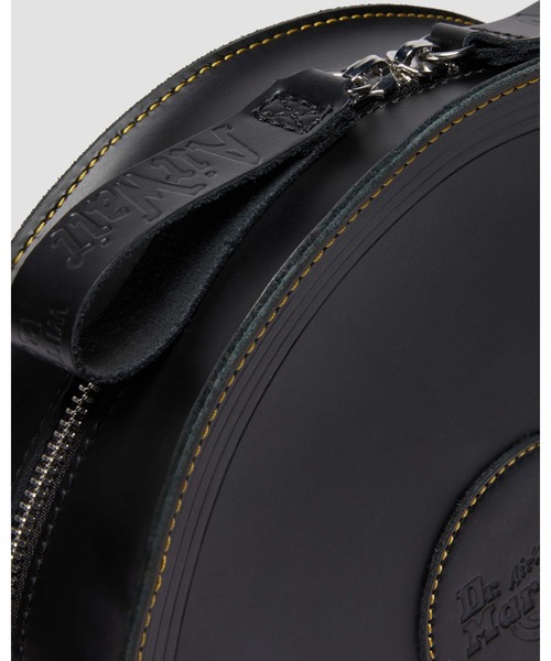 【Dr. Martens 】 即購入OK美品ダークブラウン ショルダーバッグ Dr. Martens ダークブラウン ショルダーバッグ - メルカリ