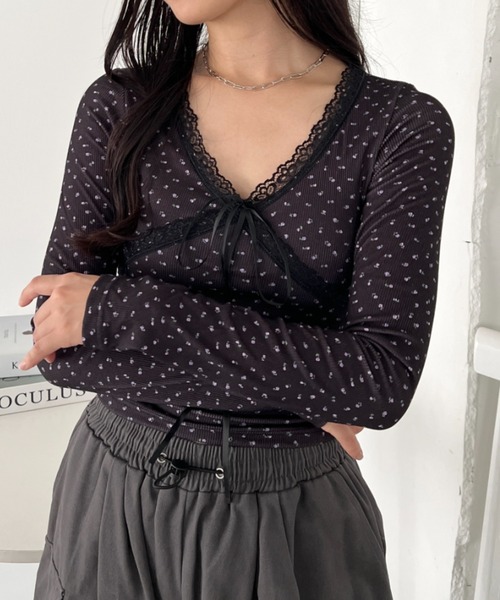 CLEA tシャツ カップ付きレースリボンVネックアソートトップス