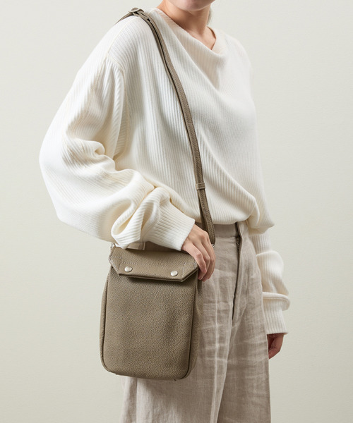 SLOW&CO スロウ　 ガスマスクショルダーバッグ Shrink - Gasmask Shoulder Bag - S｜SLOW – スロウ 公式EC