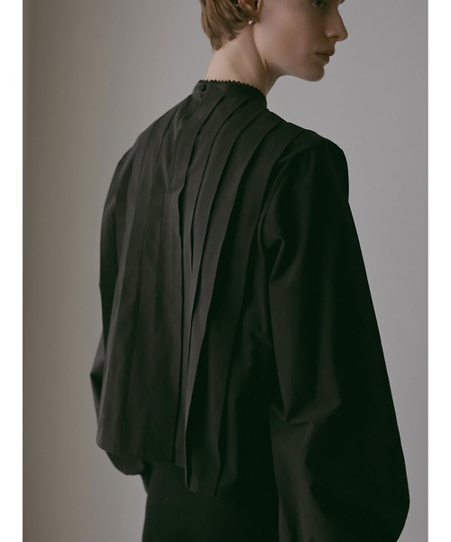 まろん様　【HER. ハー】コットンタックブラウス 黒　（新品） HER. ブラウス シャツ コットンタックブラウス レディース : ZOZOTOWN