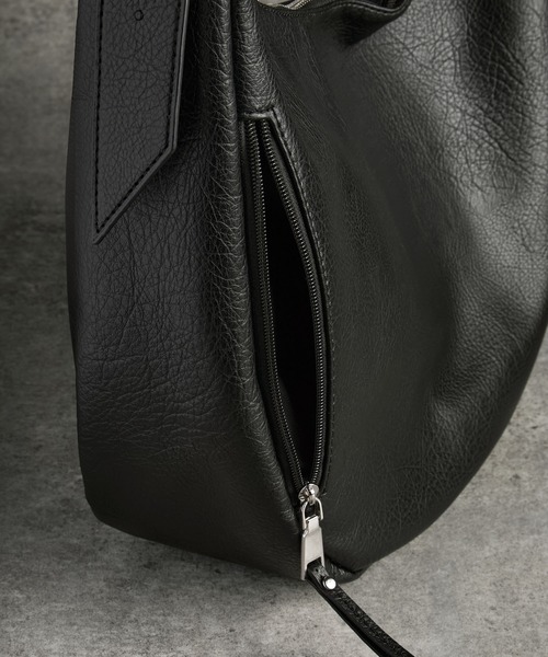 ADRER（アドラー） ショルダーバッグ Half Moon 3D Shoulder Bag 