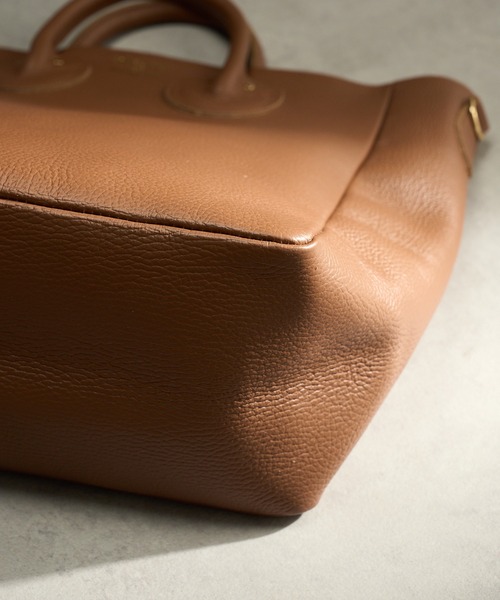トートバッグ 「YOUNG＆OLSEN」EMBOSSED LEATHER D TOTE M レディース メンズの画像