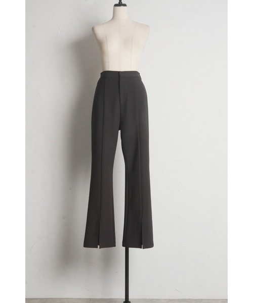 STYLEDELIストレッチセミフレアパンツ新品 &. NOSTALGIA パンツ ストレッチセミフレアスリットパンツ