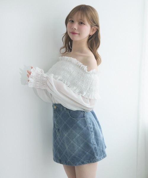 ブラウス シャツ オフショルフリルシャーリングブラウス レディース TITTY＆CO. ブラウス シャツ シャーリングフリルオフショル