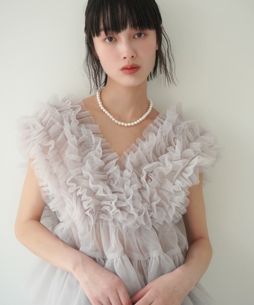 eimy istoire チュールフリルボリュームベスト チュールフリルボリュームベスト(F BLACK): TOPS
