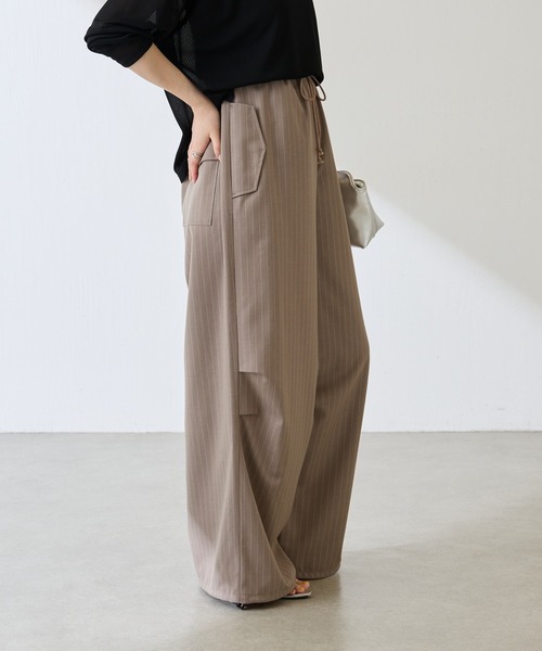 サテンパラシュートパンツ　COLLAGE GALLARDAGALANTE パラシュートパンツ レディース（COLLAGE GALLARDAGALANTE）の
