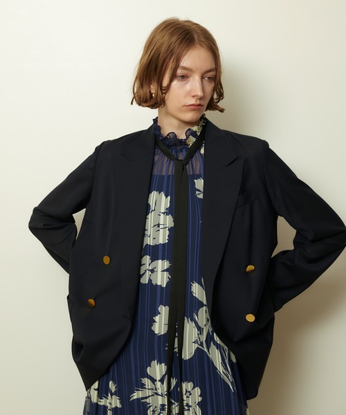 美品　allureville テーラードジャケット allureville（アルアバイル） ジャケット テーラードジャケット トリア