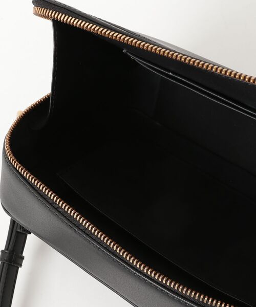 CHARLES ＆ KEITH（チャールズ&キース） 「CHARLES & KEITH