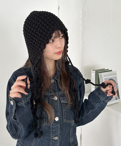 CLEA ニット帽 ニットキャップ ポンポン付きフードニット