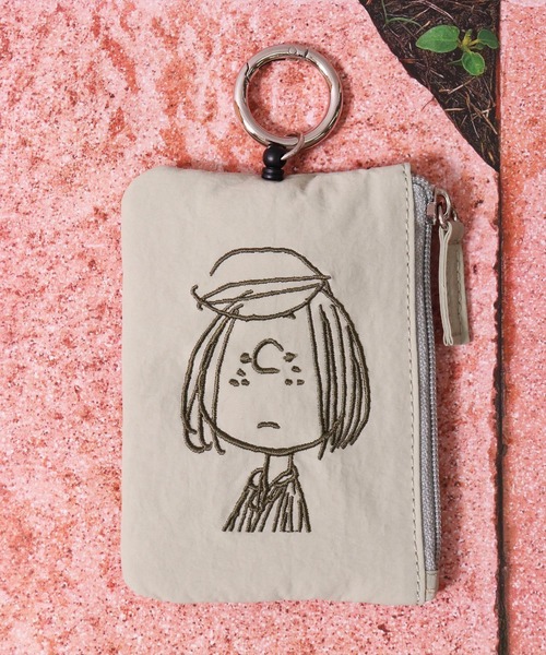 PEANUTS パスケース (ACT)「PEANUTS」フェイス 刺繍 ナイロン