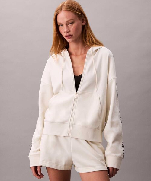 【 】セール☆CKロゴ☆フリーススウェットフーディー Calvin Klein Jeans カルバンクライン パーカー スウェット ロゴ
