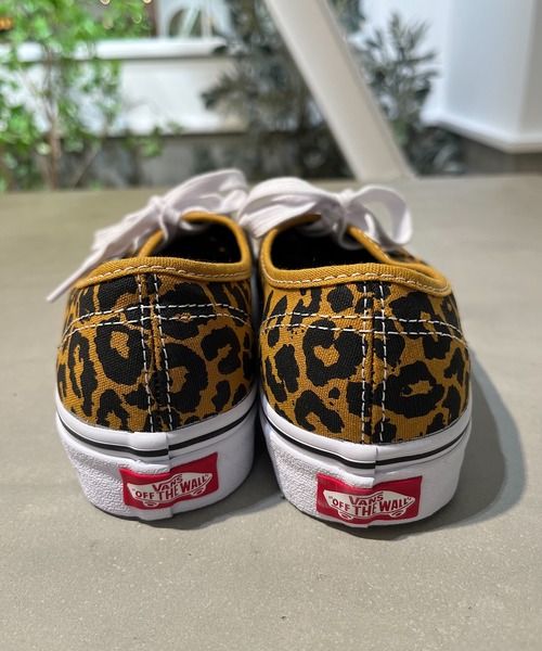 VANS（ヴァンズ） ローカットスニーカー 24.5cm キャメル レディース