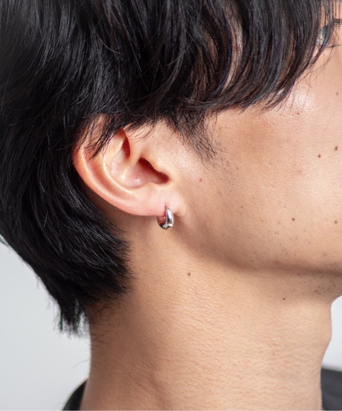 TOM WOOD（トムウッド） ピアス 「TOMWOOD/トムウッド」Ice Huggie