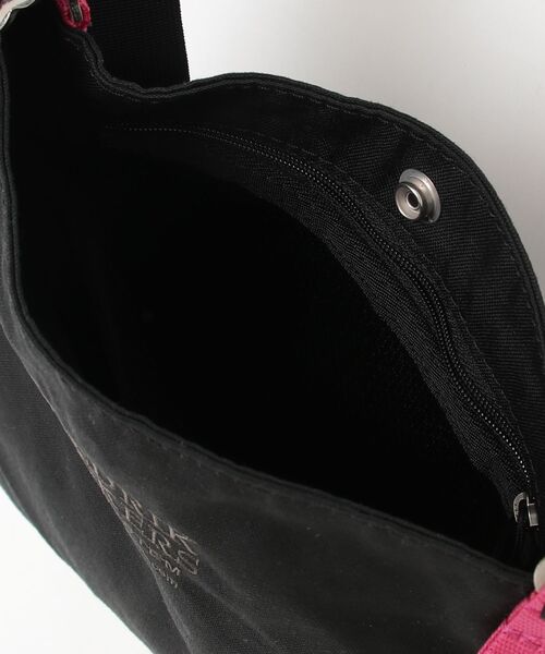 「FREDRIK PACKERS」 刺繍ショルダーバッグ - ブラック メンズ_画像4