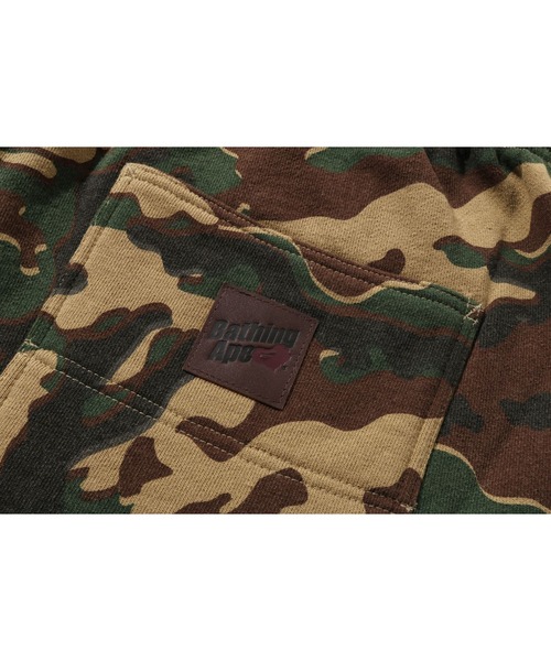 スウェットパンツ ジャージ GLITCH WOODLAND CAMO DOUBLE KNEE RELAXED FIT SWEAT SHORTS メンズの画像