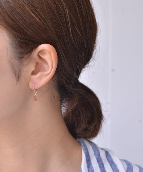 【sowi】ゴールドチェーンピアス カラーストーン付き sowi】ゴールドチェーンピアス カラーストーン付き