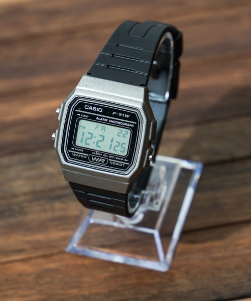 CASIO デジタル腕時計 WR 枠なし CASIO（カシオ）】クリア デジタル（デジタル腕時計）｜CASIO