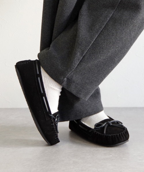 Minnetonka（ミネトンカ） スリッポン MINNETONKA（ミネトンカ