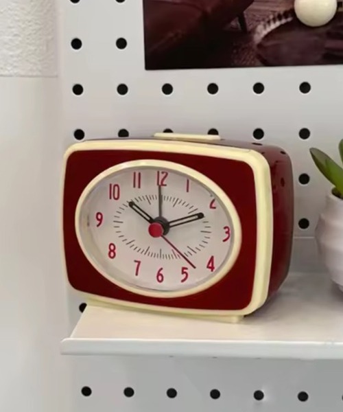 BABY MILO® STORE 壁掛け時計 A BATHING APE エイプ BABY MILO® STORE 壁掛け時計 A BATHING APE エイプ A BATHING APE