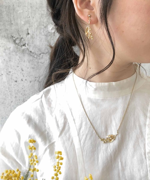 m.soeur ピアス 真鍮のミモザ揺れピアス＊ レディース : ZOZOTOWN 